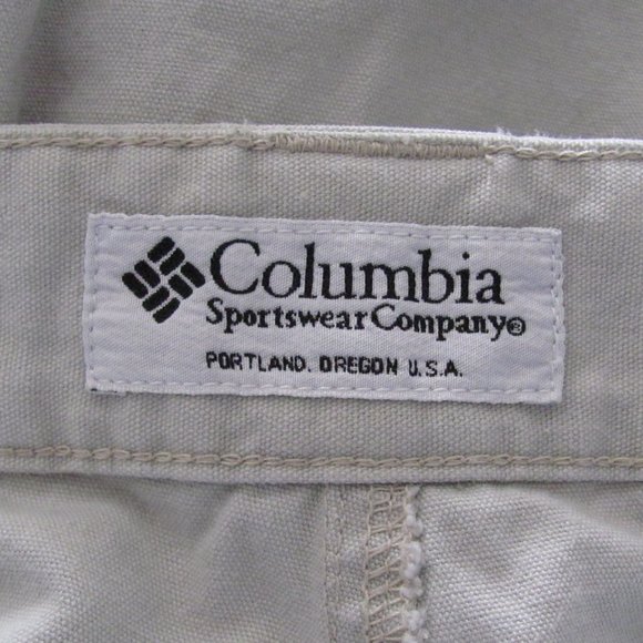 Mens' Columbia Sportswear Khaki Cargo Shorts Size 43 w/ Flaw - Picture 5 of 6